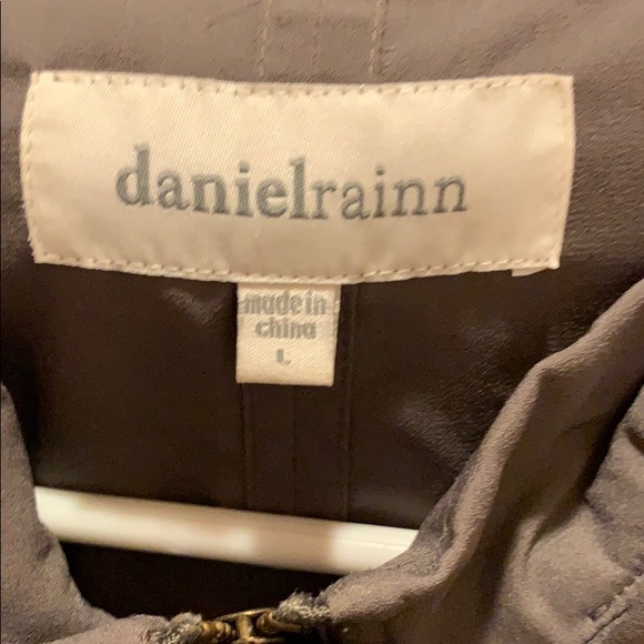 DanielRainn light weather jacket - Picture 3 of 3